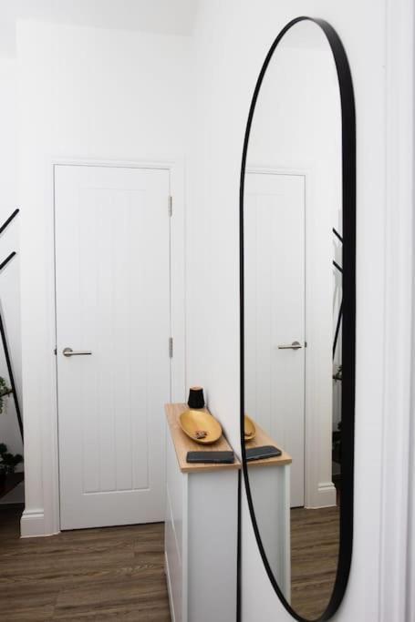 Urban Bliss Apartment Bournemouth Bagian luar foto